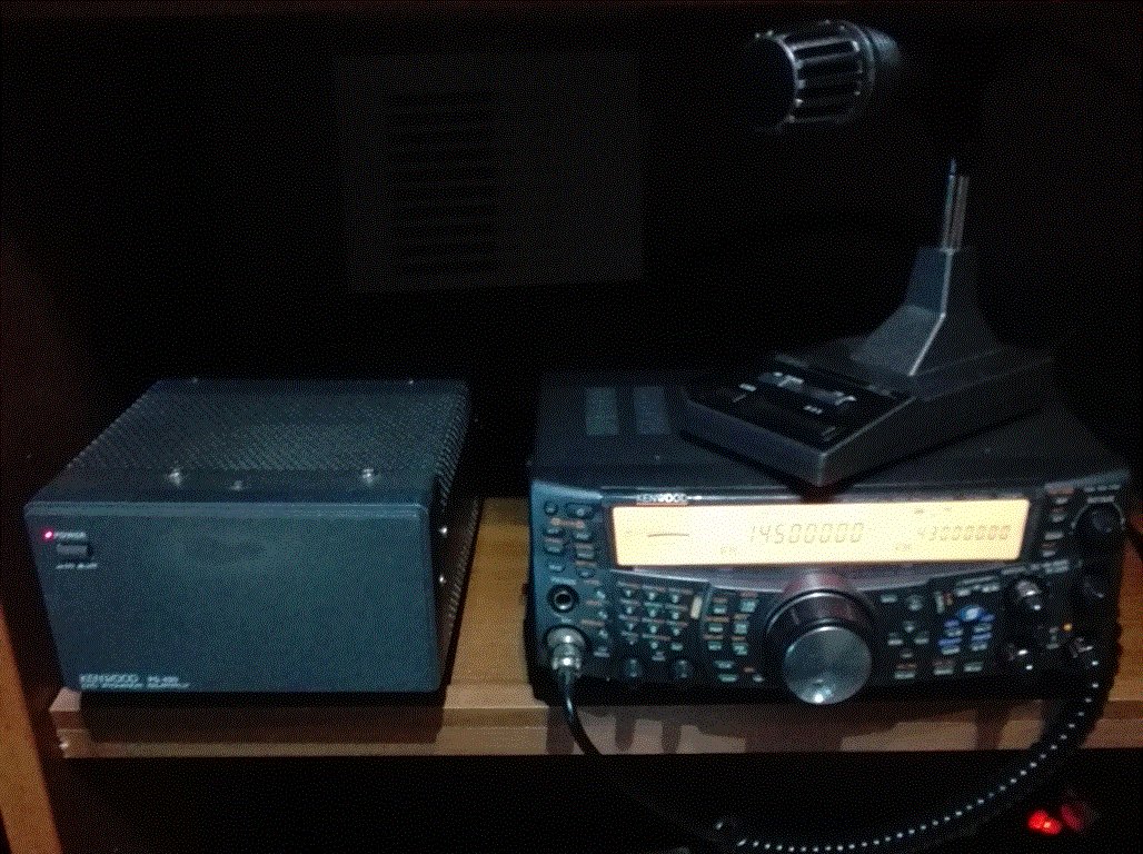 Kenwood TS2000 - hamradiooutlet.it/auctions/trans…