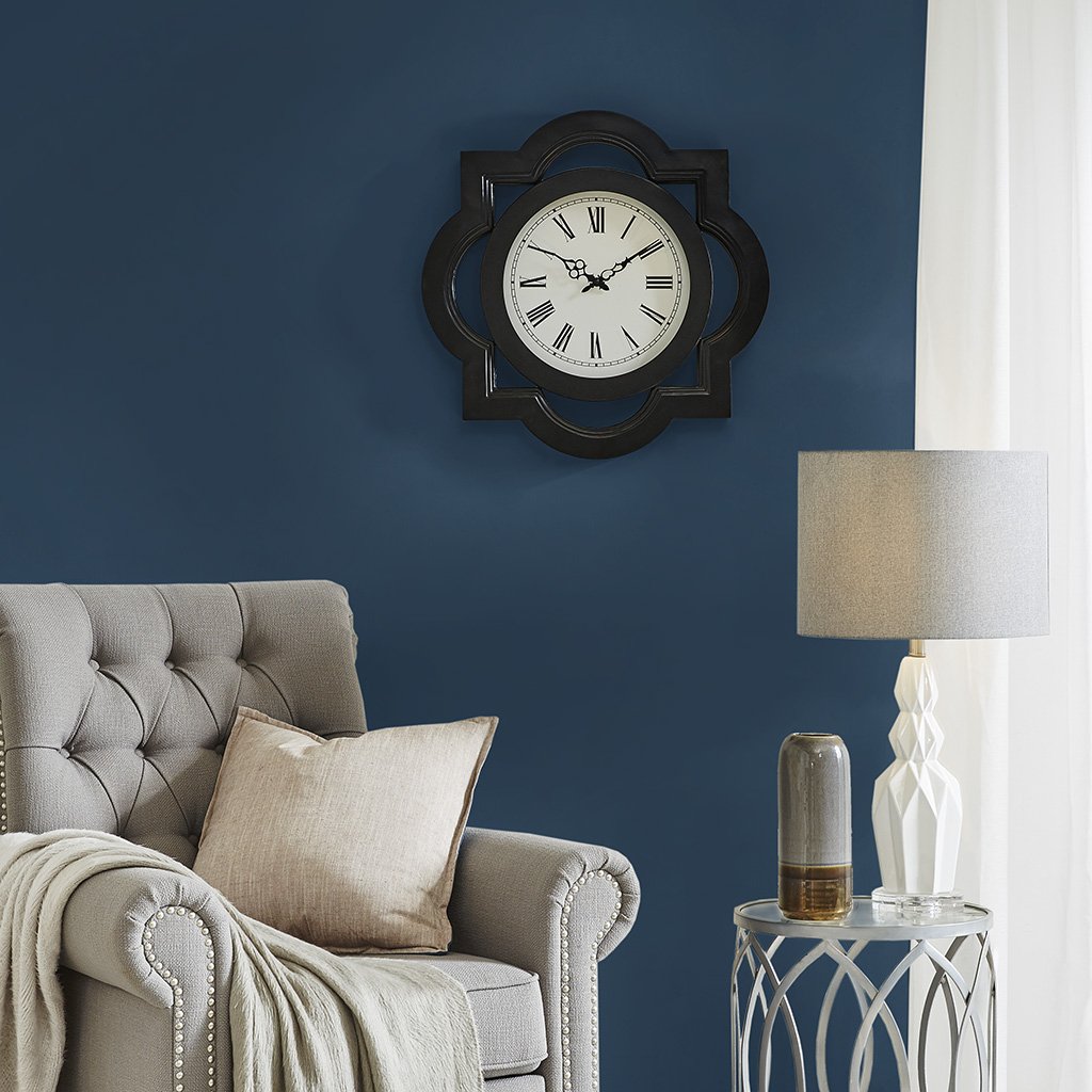 DesignerLiving's tweet image. For a truly timeless look: Metal framework with a black finish compliments a soft cream background of the clock itself, while intricate hands add charm with a hint of antique feel. 

See it up close: bit.ly/2H8NQSj