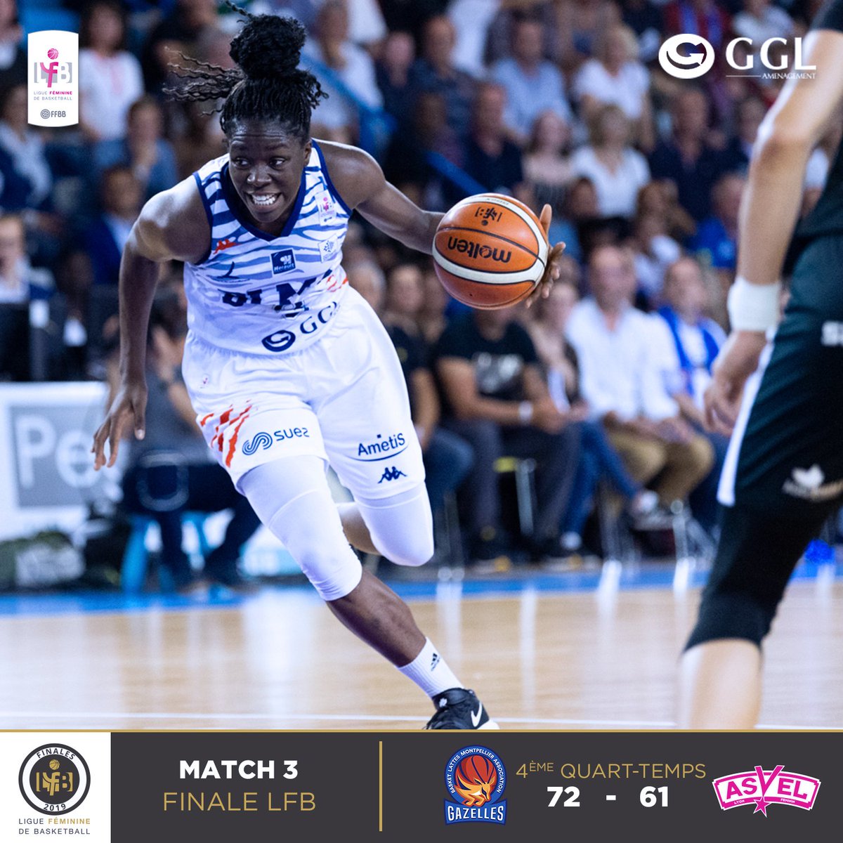 BasketLMA's tweet photo. 🔥 Quelle intensité, quel match, quelle ambiance ! Les Gazelles sont en vie et elles arrachent la victoire pour un match 4. Rendez-vous jeudi à 20h45

📺 RMC Sport 2
📊 https://t.co/g3xHRBVy4U

#BLMA #GoGazelles🔵⚪️ #FinalesLFB https://t.co/1ATJnGfGMu