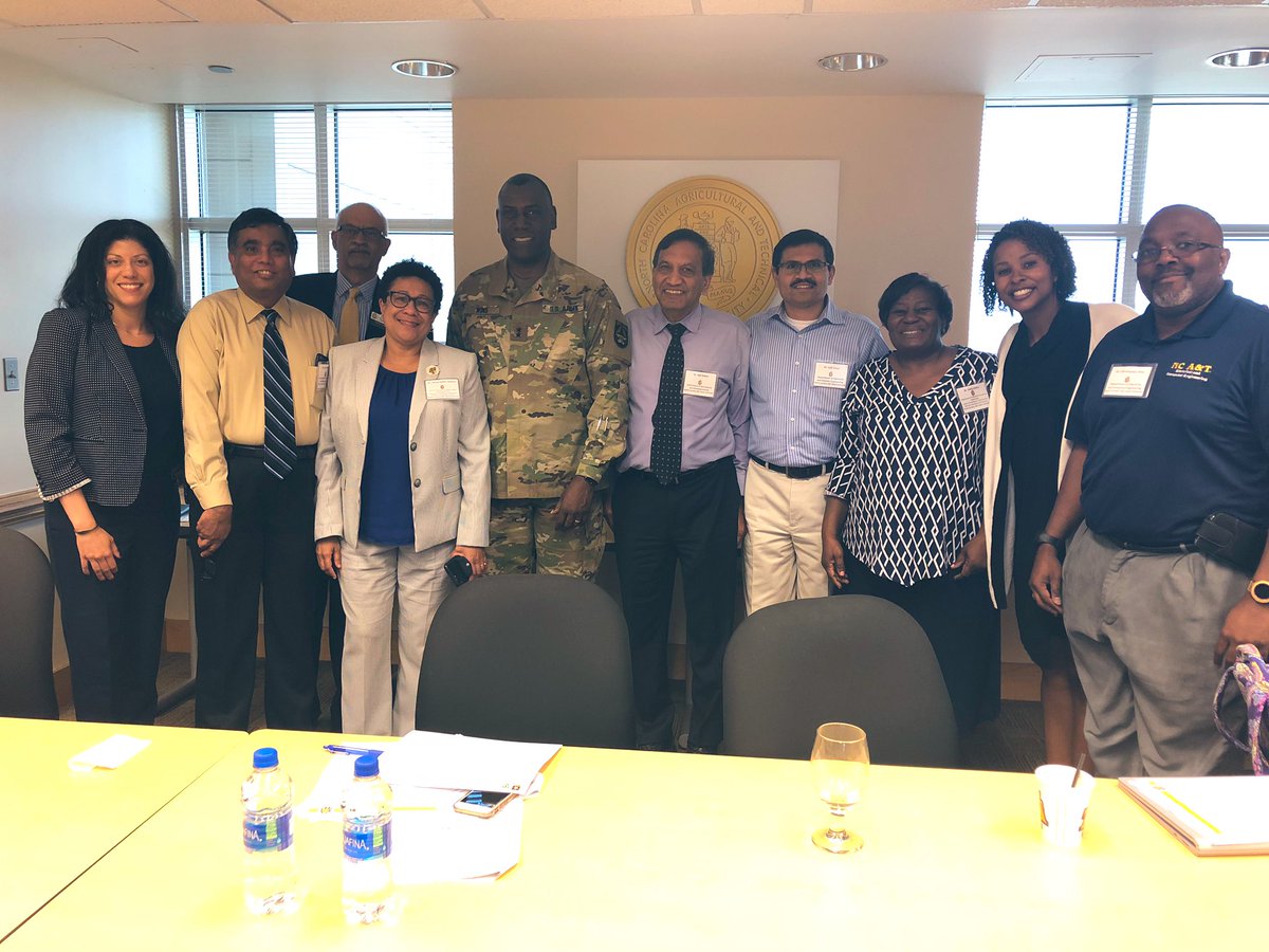 What a great day with @MG_CedricWins @jaret_phd @tonyasmithjacks @sanjiv_sarin & @drsiobahncday where we discussed the vision, mission , and research taking place in #CREO at @ncatsuaggies ! #CyberSecurity #inclusiveresearch #education #outreach @USArmy