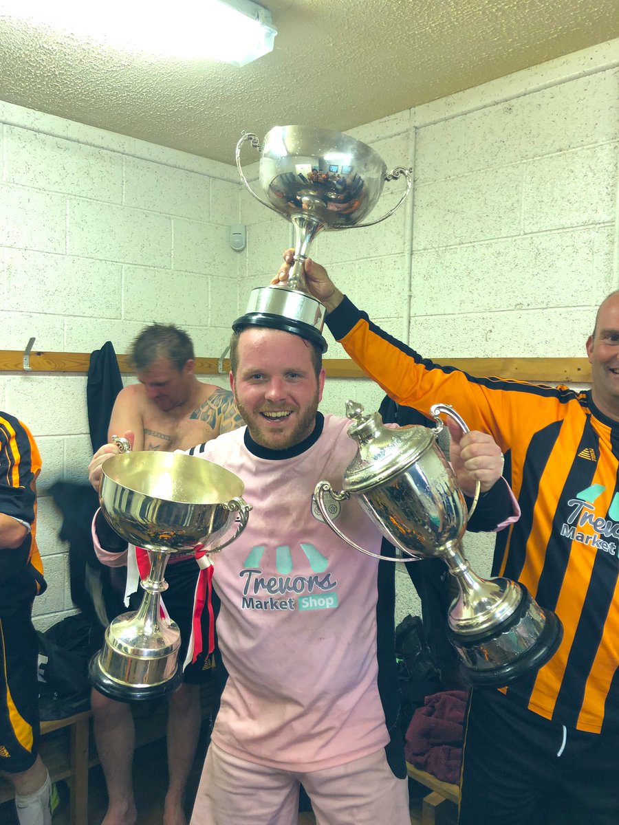 #CHAMPIONS, #CHAMPIONS, #CHAMPIONS! 

Not1. Not 2. But 3 trophies for the season! 

Get in there @SettleUnitedFC! Top season boys!