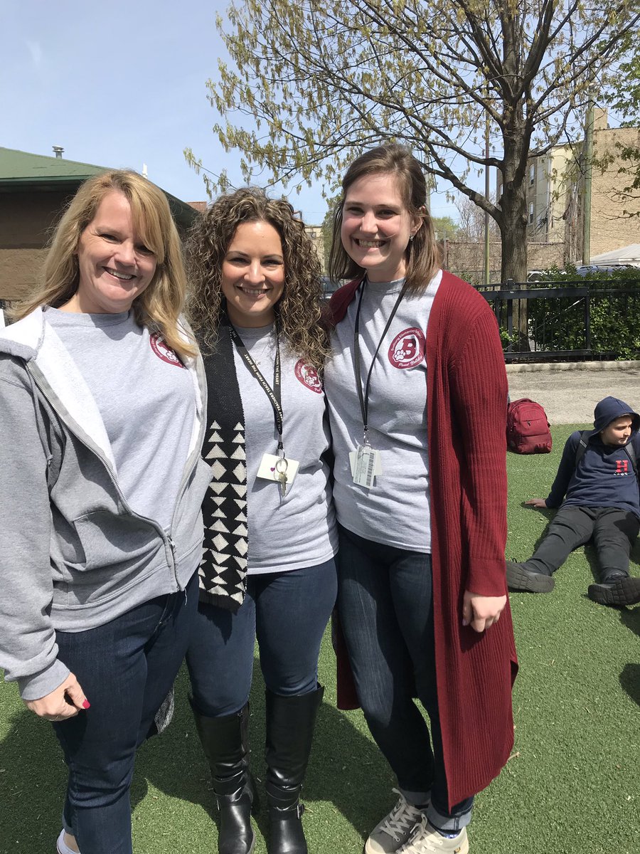 BudlongIlt's tweet photo. Budlong Beautiful Staff Members #budlongbeautiful #teacherappreciationweek2019 @PrincipalNaomi @BudlongSchool https://t.co/xfdtW1I9N7