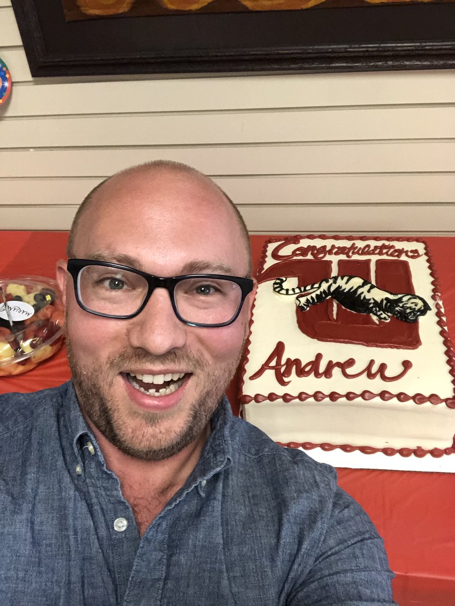 Wow! Thank you <a href="/ELCA/">ELCA Lutherans</a> for an amazing 5+ years! And thanks for the amazing <a href="/wittenberg/">Wittenberg University</a> cake celebrating my next journey! #tigerup #churchtogether #caketogether