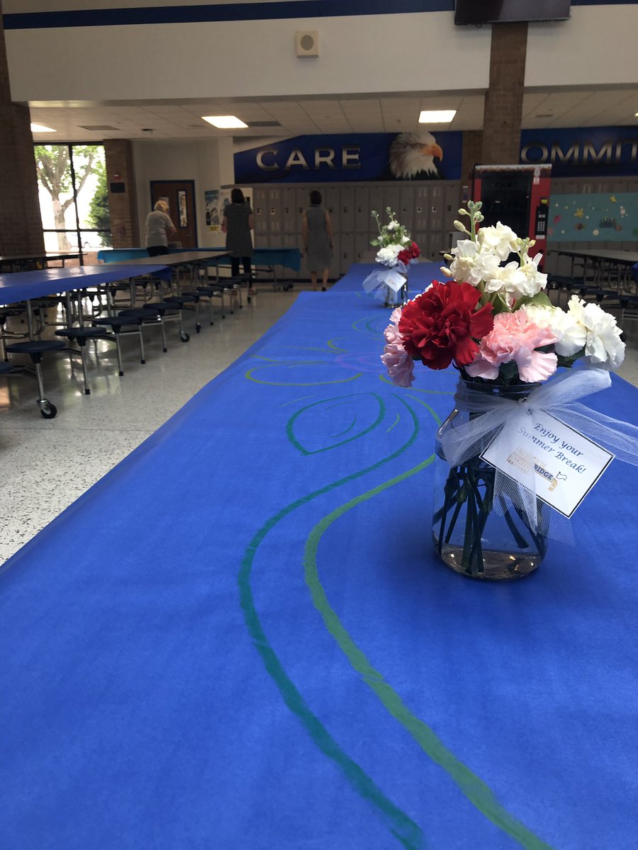 I hope y’all are hungry! Family and friends please come join us in the Cafeteria at 6 pm for the WHS Spring Banquet. Thank you 2nd Baptist for such an amazing set up #ClassAndCharacter