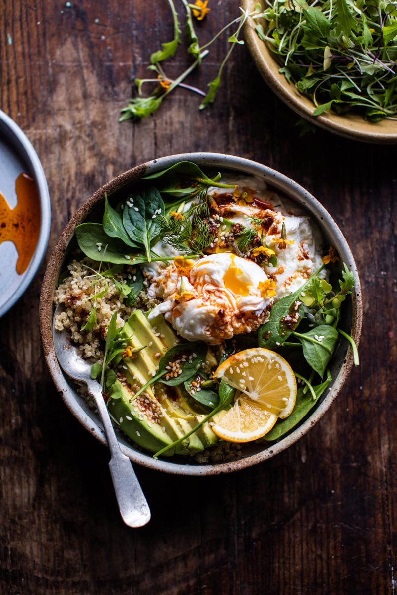 How wholesome does a poached egg + quinoa bowl sound for breakfast? 😋 Whipping up this dish would be a great way to welcome the day in your apartment: goo.gl/c0eeX9