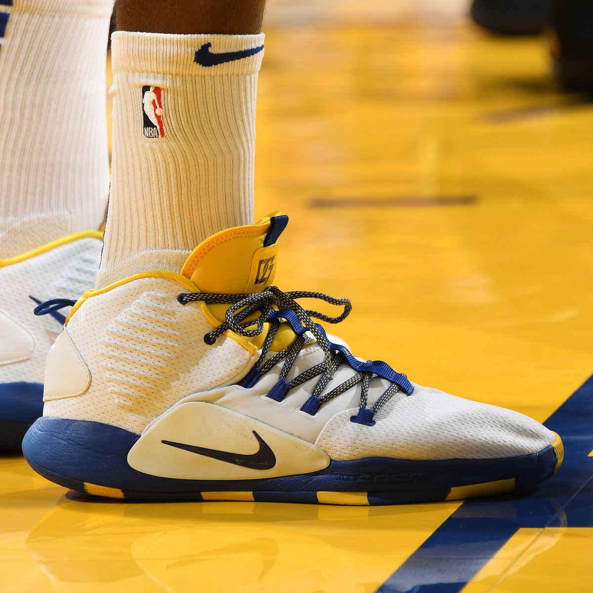 draymond green hyperdunk