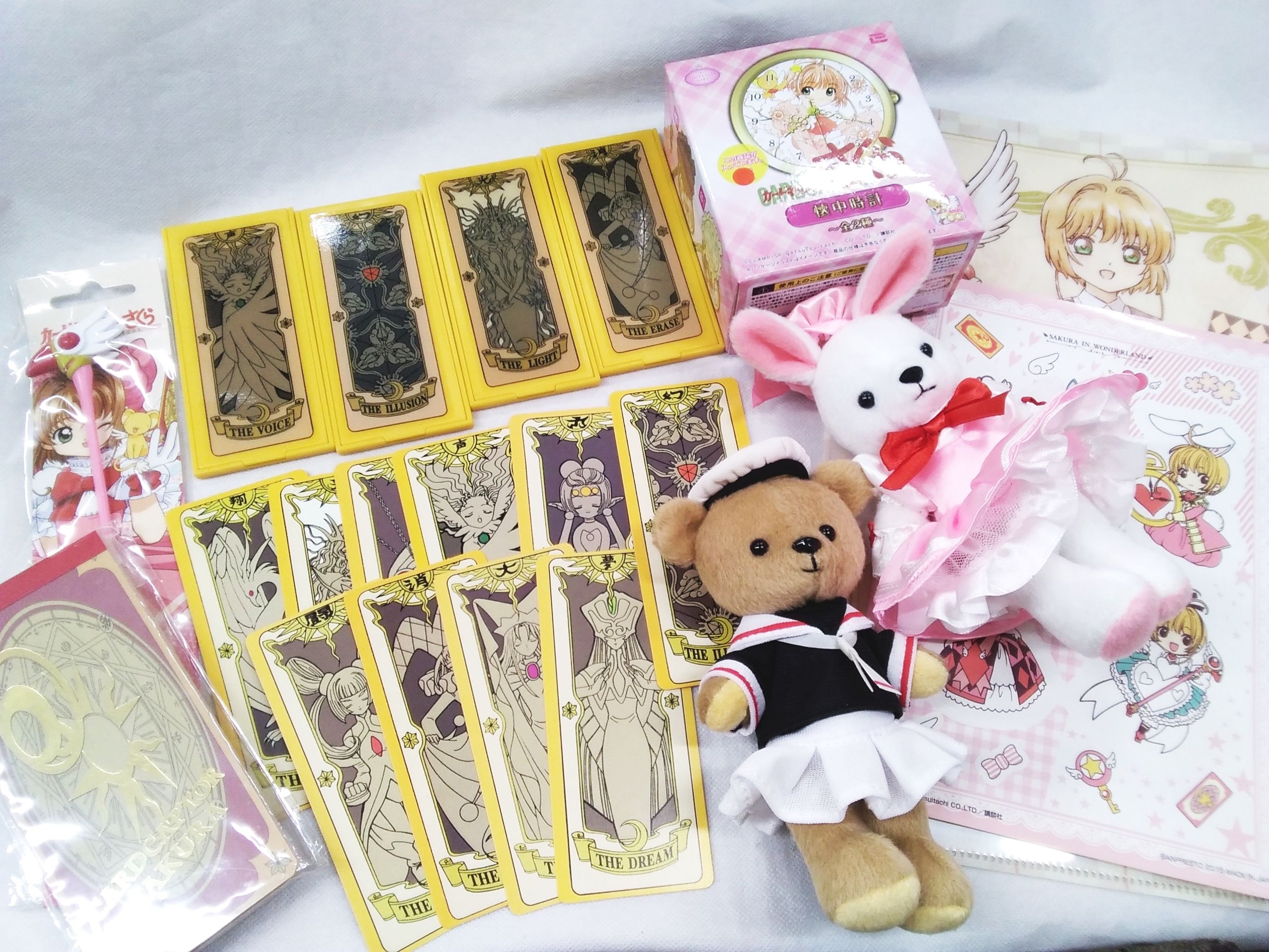 K Books キャラ館 少年まんが 入荷情報 カードキャプターさくら をはじめとした Clamp先生のグッズが各種入荷しました Blood C など 入荷の珍しい商品もたくさんです Kbooks アニメ館 Clamp Ccさくら ツバサクロニクル