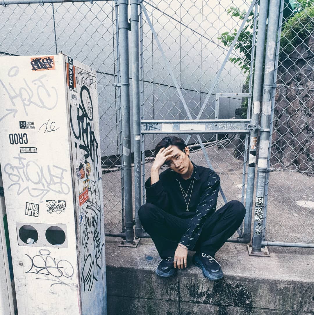 Marksiwat_KRFC's tweet photo. (Cr.marksiwat IG/IGS)
ปวดหัวเลย #SWXJP
#Marksiwat #หัวใจศิวัช #2getherhouse https://t.co/L97R01w7oX