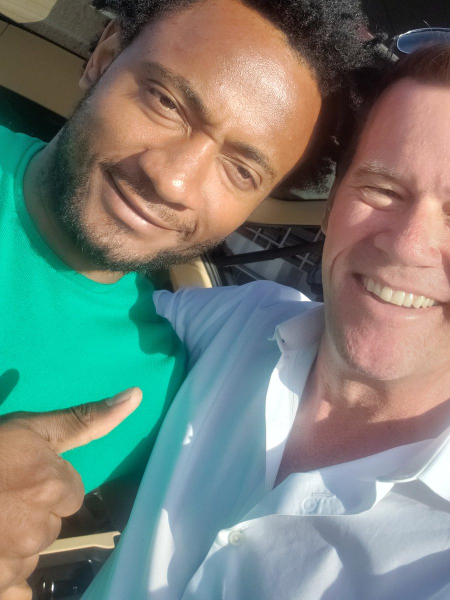 tokeefe's tweet photo. @Uber first ride w your newest Vegas driver #armand. https://t.co/sZhpB58fo2