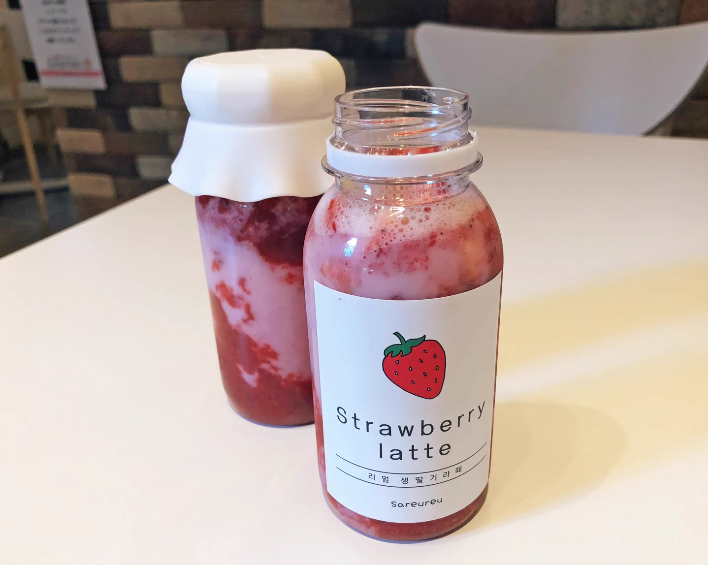 甘党必見！生いちご入りのイチゴミルクが大阪で新登場！！