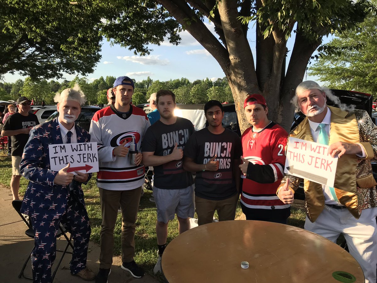 BrettGriffith13's tweet photo. . @spittinchiclets @NHLCanes @NHLonNBCSports @TSN_Sports @hockeynight Tailgating with a bunch of Don Cherry’s out here... #GoCanes #TakeWarning https://t.co/cQS3VXjzQX