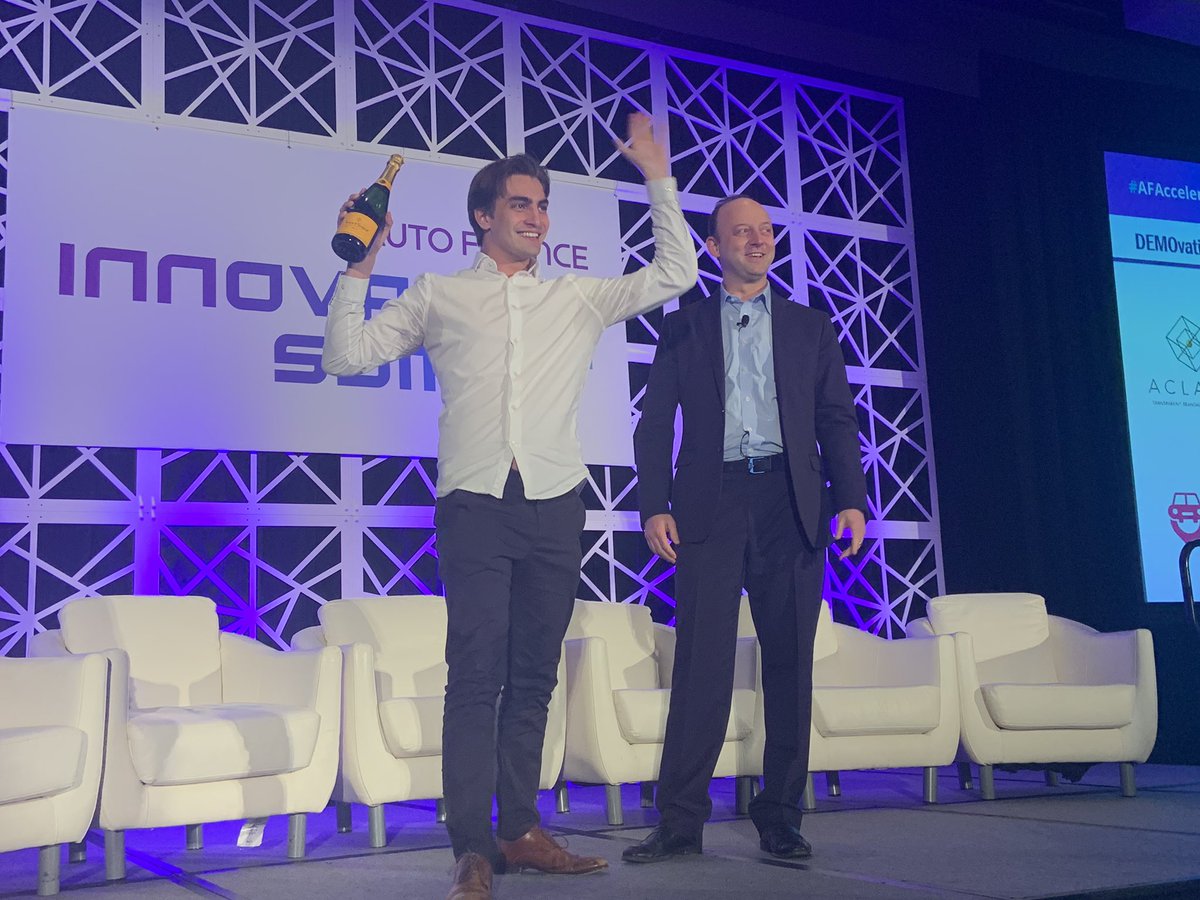 AutoFinanceNews's tweet photo. Congratulations to @Bloom! The winner of the 2019 DEMOvation Challenge #afaccelerate19 https://t.co/5uW9Cmiooz
