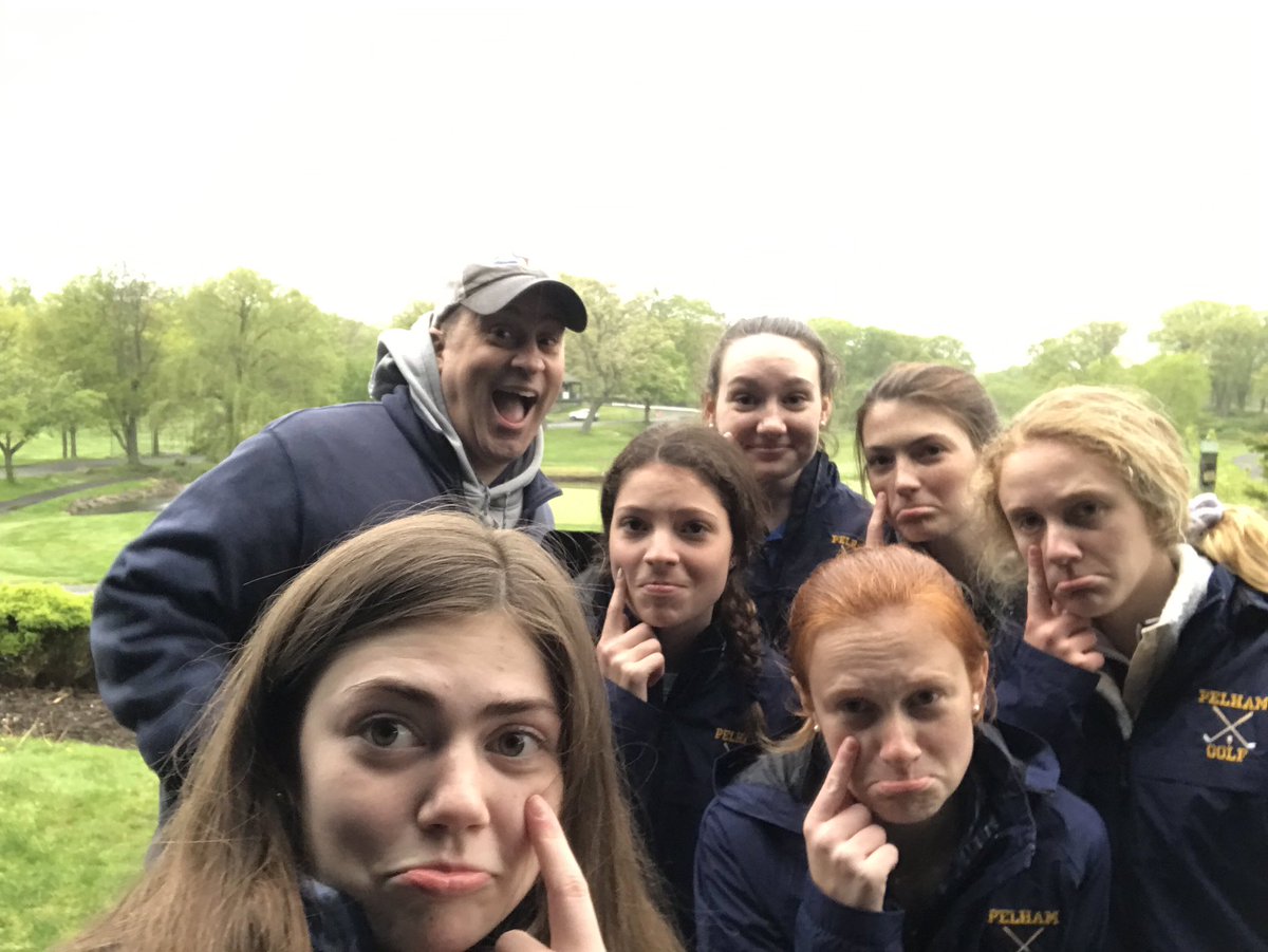 pelgirlsvgolf's tweet photo. Girls finish the season with a 7-3 record !! ⛳️💓🏌🏻♀️#pgvg #lastmatchtears @Coach___P @PELICAN_PRIDE1 https://t.co/agL7qks3IM
