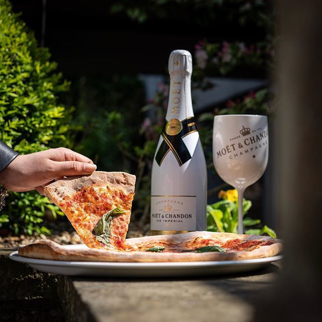 lfb123456789's tweet photo. Spring days were made for this 🥂
@moetchandon's Ice Imperial is the perfect tipple for a sunny afternoon with friends; their summertime offering is refreshing and quaffable, and perfect served over ice with fresh strawberries.
Thank you to @the_freem… https://t.co/WGJEVpCVOu https://t.co/F65TGf2ffr