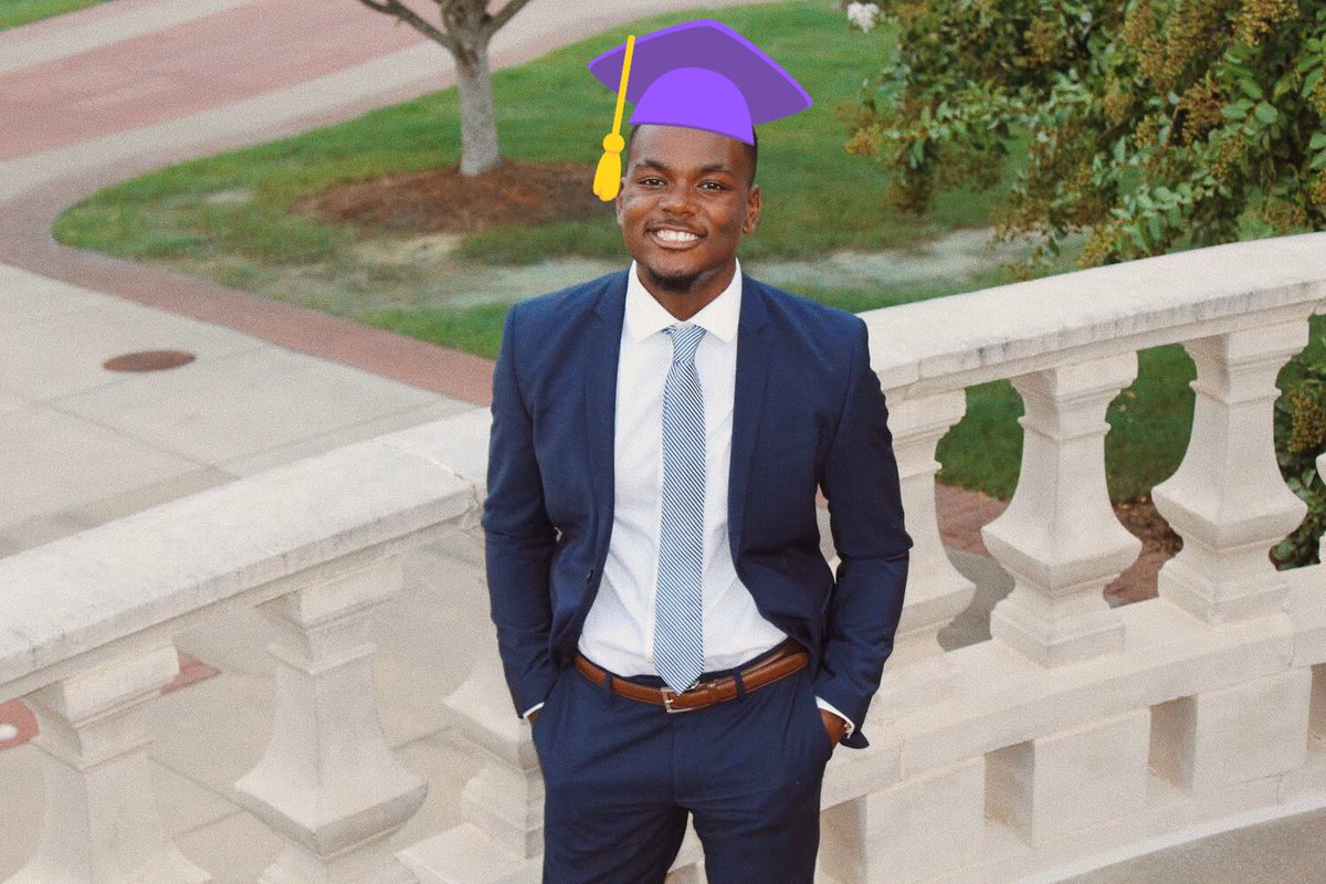 jarvispashon's tweet photo. Graduated from the University of Mississippi. Summa cum laude. Honors College. Hall of Fame. Taylor Medal. Black Student Union President. ASB Senator. ELL Tutor. Rhodes Scholarship Finalist.

I’m proud to be a first-generation student. I only hope to have made my family proud. https://t.co/fkH7bUpOIq