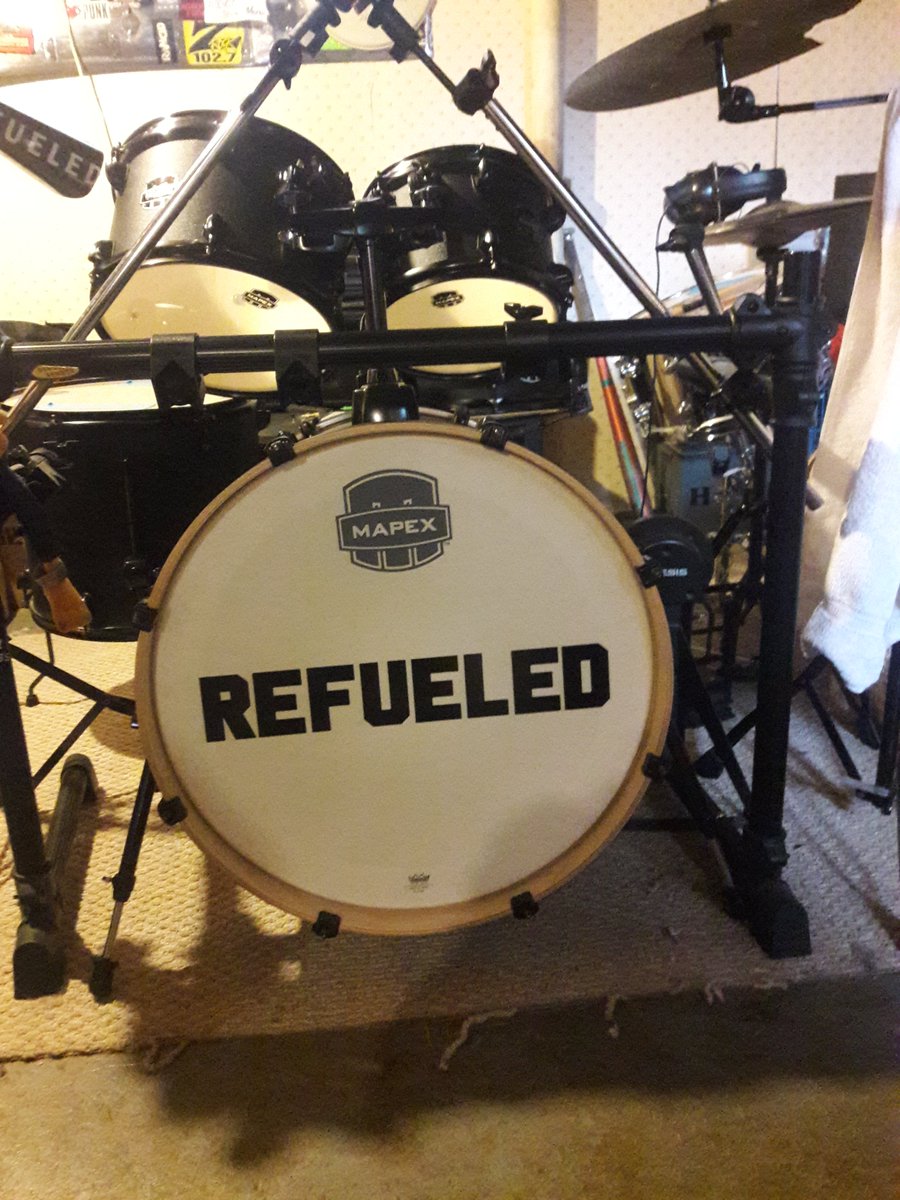 DevilleHobie's tweet photo. @DevilleHobie @HobieDeville 
https://t.co/46cCXczQMV
Got a new kit to play clubs with. While the DW kit still is used on the bigger stages.... https://t.co/wEcHj9gfrp