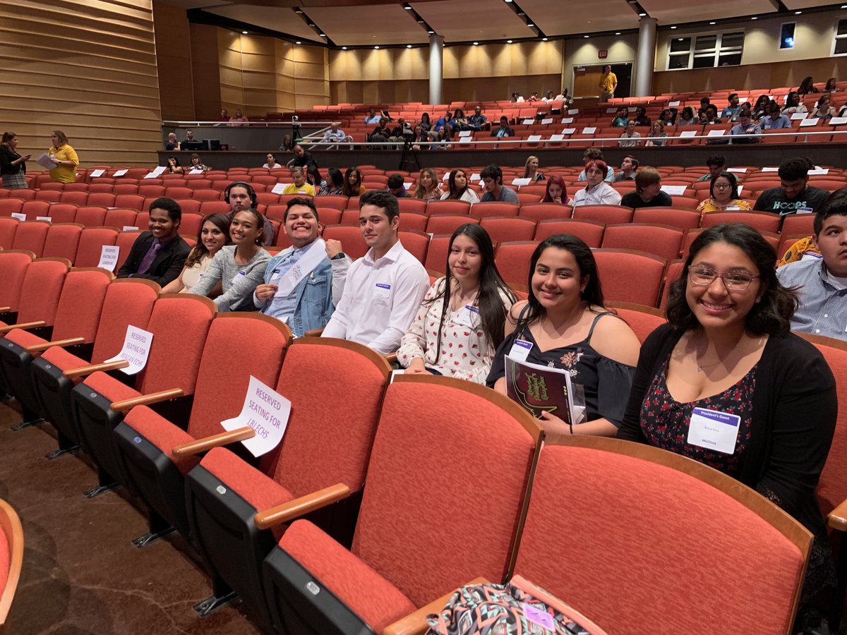 WBTravisECHS's tweet photo. So proud of our ⁦@WBTravisECHS⁩ students being honored at the ACC president’s reception! #Aisdproud #accfirst https://t.co/zlGKQjK7ad