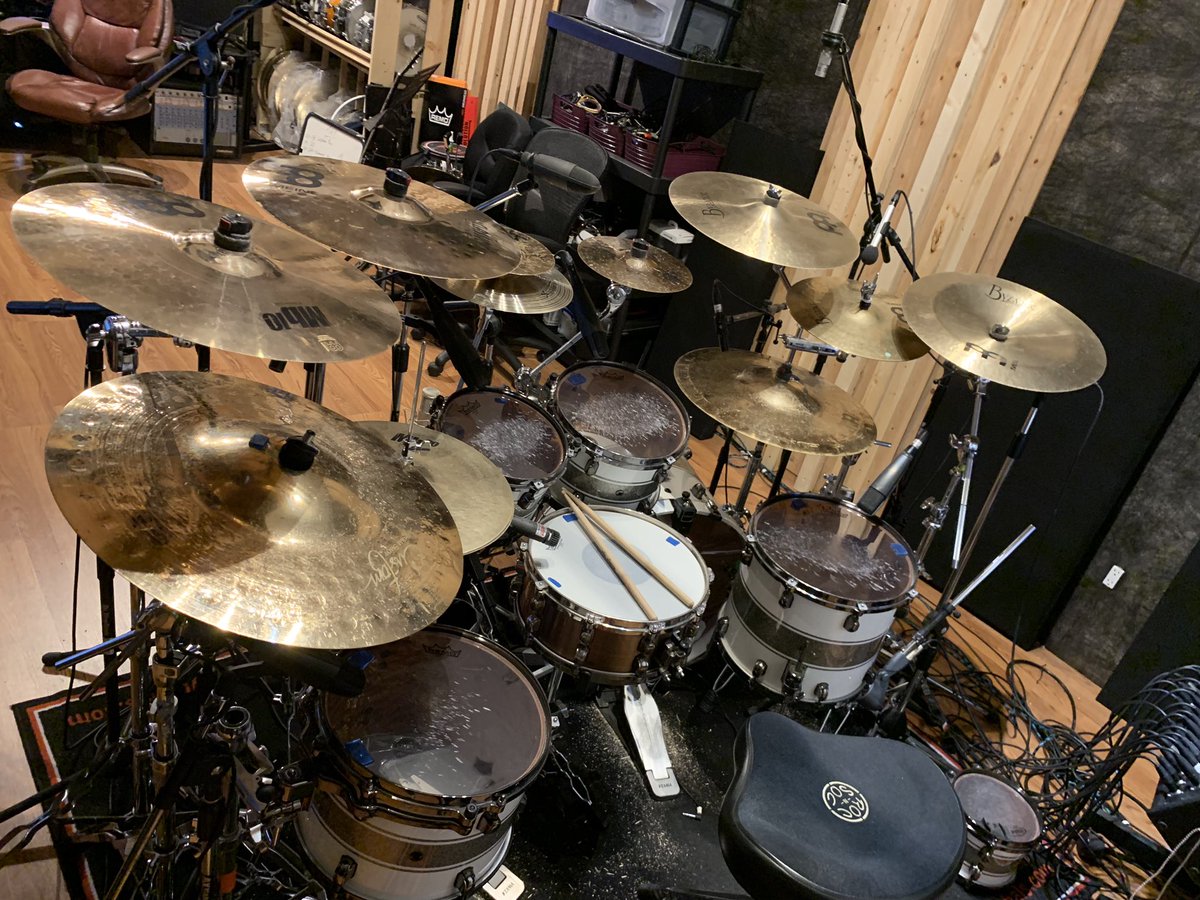 So it begins! Drums are ready!