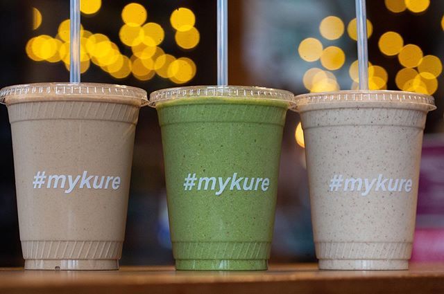 Take the thinking out of eating and focus on the important stuff with meal shakes @kurepdx Choose from “Meal In A Cup”, “Green Kingdom” and “The Builder” 📷: @alanweinerphotos bit.ly/2JHBkuv