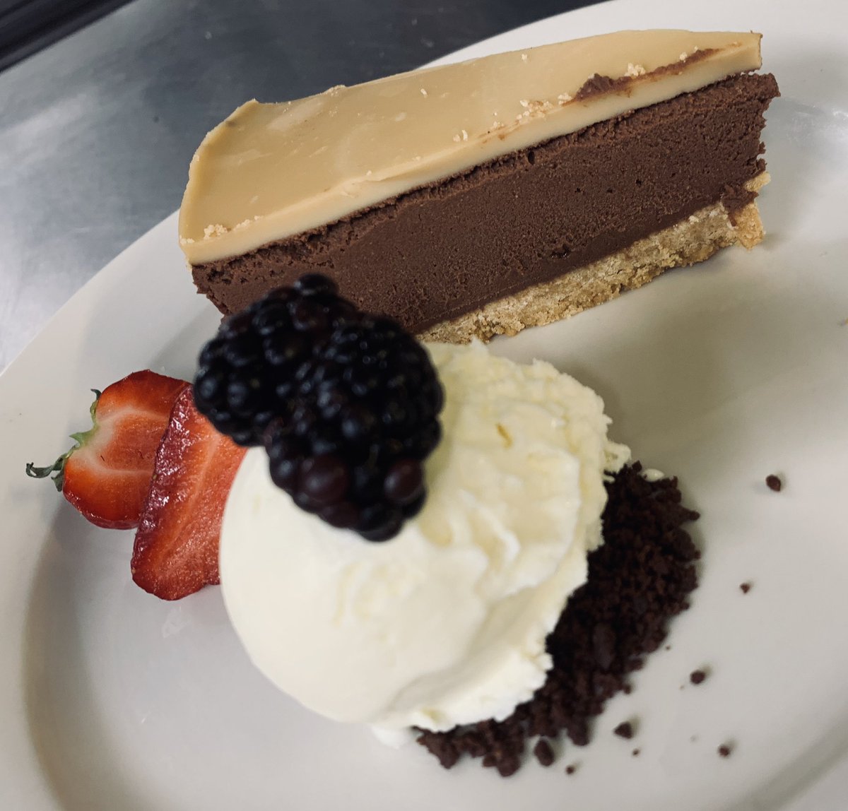 Baileys &amp; chocolate cheesecake... mmm #baileys #cheesecake #NewForest #desserts