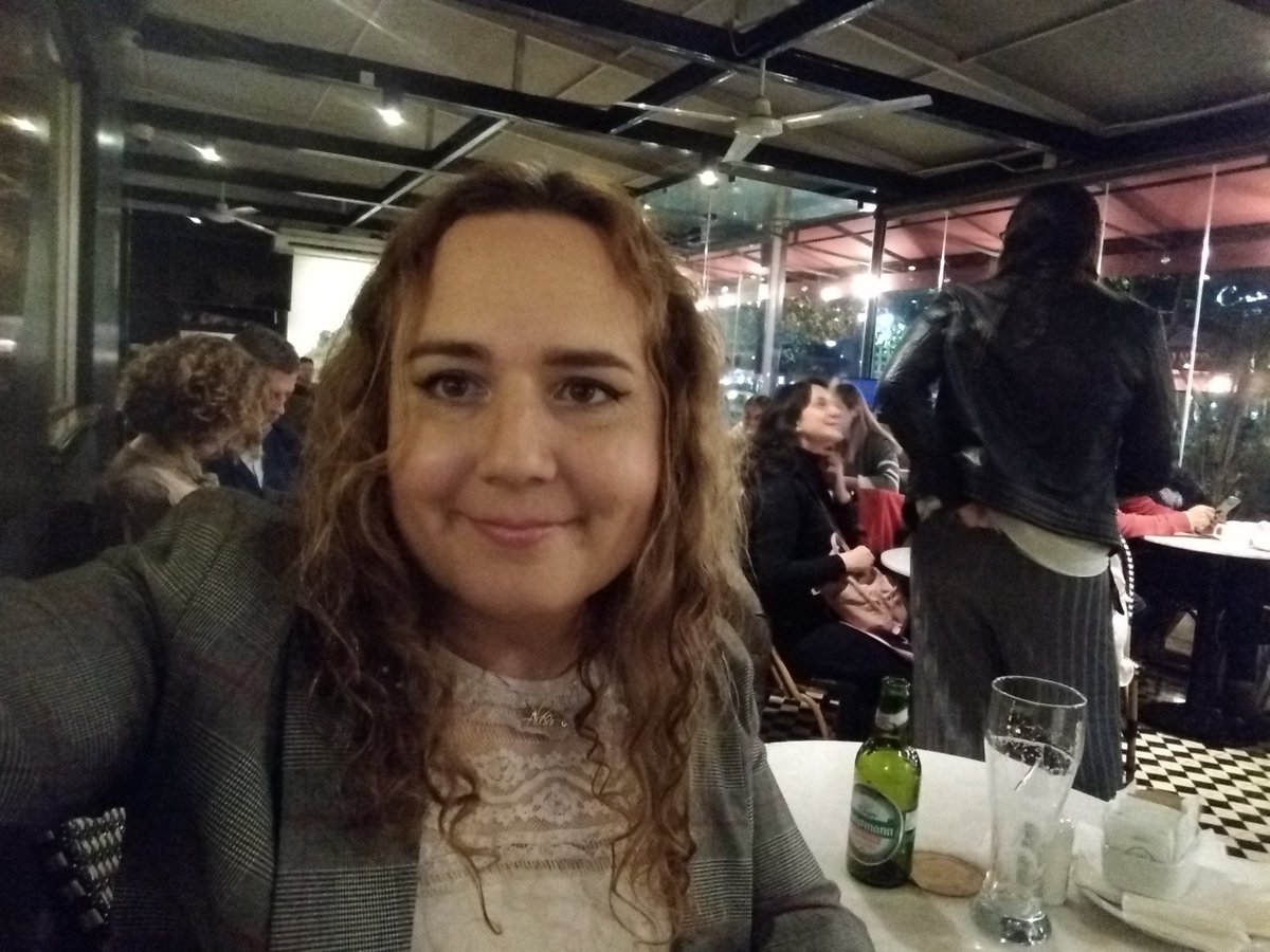 ale_injoque's tweet photo. Por empezar el #FreudBar, donde vamos a conversar de psicología, género y diversidad 🏳️🌈
Si se animan todavía hay espacio 🙂 https://t.co/ukOcCul4jc