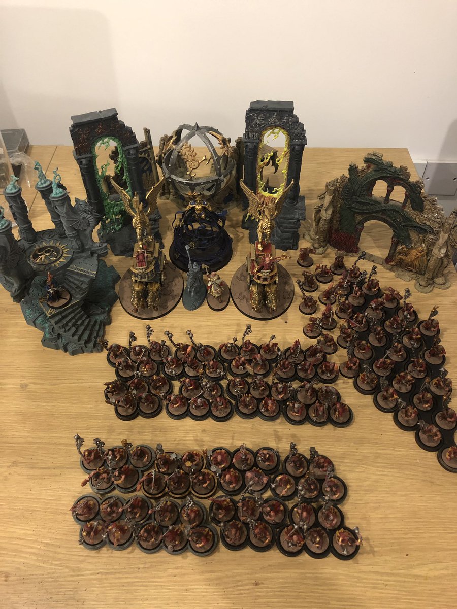 simonwarhammer's tweet photo. After a frantic week of nighttime assembling and painting the end is almost in sight. #devotedofsigmar #bobo2019 https://t.co/m0Grhvf1Hn