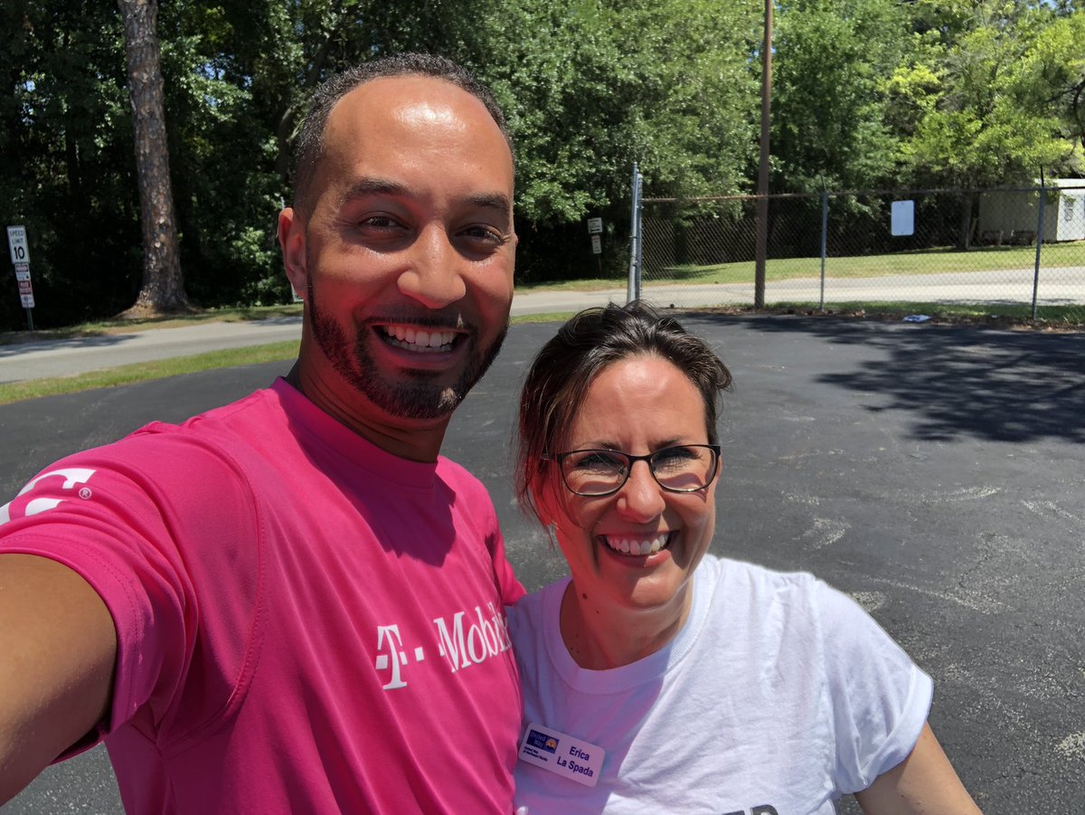 Matthew Hodge (@m_hodge1) on Twitter photo What a great day of giving back! So blessed to be apart of a company the values helping others in need. <a href="/CBow006/">Casey Bowman</a> @AndrewNFJax @JacklinCaroline <a href="/nellyr914/">Nelson Rosa</a> <a href="/kirsdon04/">kirsten long</a> <a href="/ARod_013/">Andrés R.</a> #NorthFLRiseTogether What a great day of giving back! So blessed to be apart of a company the values helping others in need. <a href="/CBow006/">Casey Bowman</a> @AndrewNFJax @JacklinCaroline <a href="/nellyr914/">Nelson Rosa</a> <a href="/kirsdon04/">kirsten long</a> <a href="/ARod_013/">Andrés R.</a> #NorthFLRiseTogether