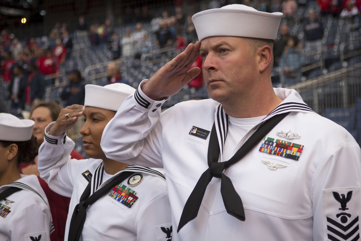 NavyMCPON's tweet photo. “For centuries the world’s benefitted from America’s greatest exports – baseball &amp; the Navy. @Nationals are proud to highlight the best of both as we welcome @USNavy’s top #SailorOfTheYear.” 

Thanks to WWII vet Walter Green for your service and words of wisdom before the game. https://t.co/cEhf6TINs6