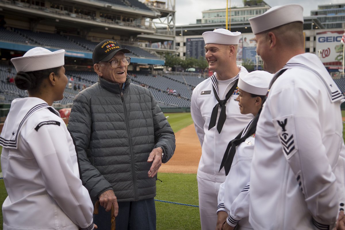NavyMCPON's tweet photo. “For centuries the world’s benefitted from America’s greatest exports – baseball &amp; the Navy. @Nationals are proud to highlight the best of both as we welcome @USNavy’s top #SailorOfTheYear.” 

Thanks to WWII vet Walter Green for your service and words of wisdom before the game. https://t.co/cEhf6TINs6