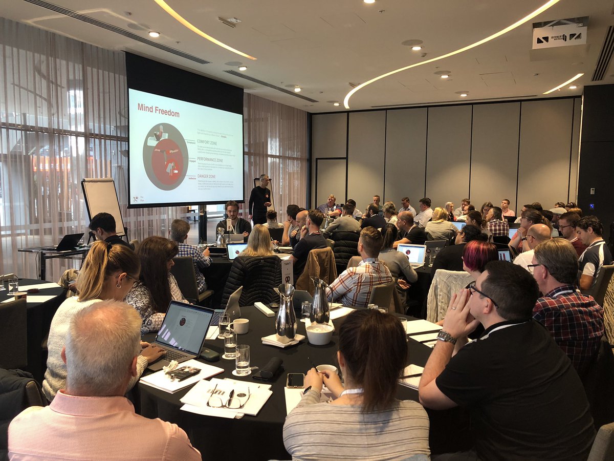 jadeb100's tweet photo. She’s a full room at today’s The Plan #GapMasterclass! @MarkJenkins2020 is showing attendees the performance zone mindset. Looks like everyone here is in the performance zone! https://t.co/KmwZVbWVSk