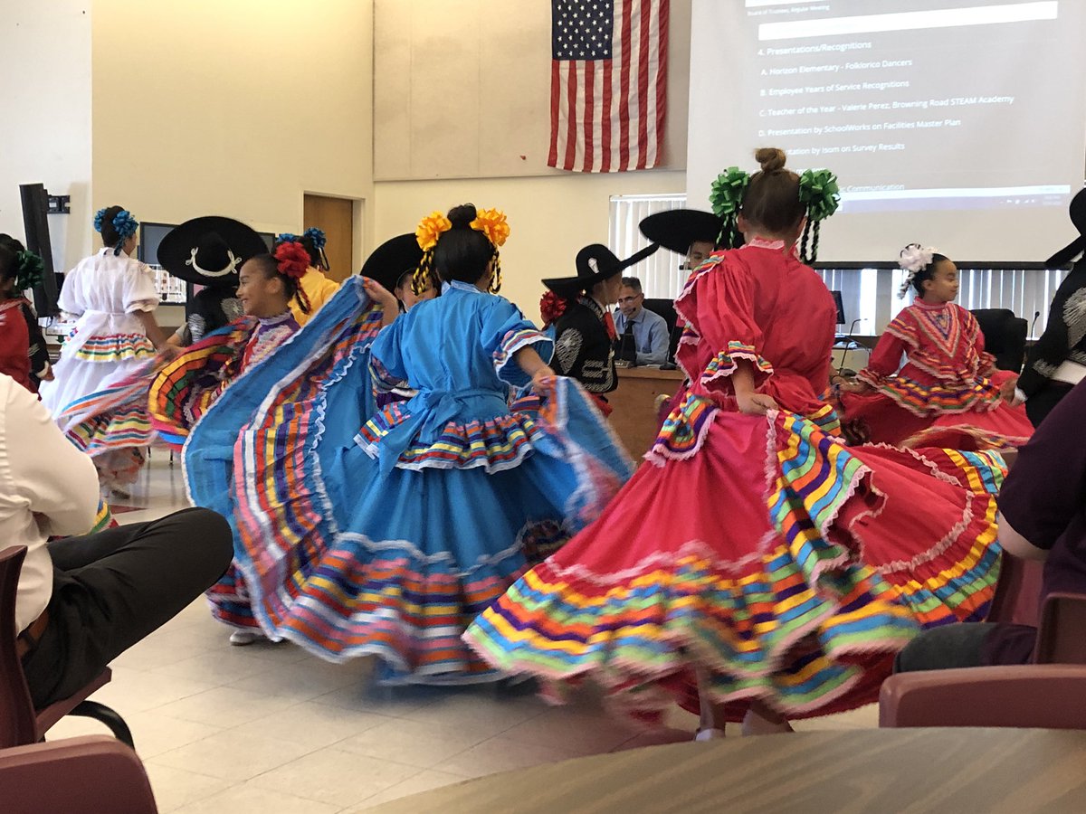 <a href="/Horizon_Jaguars/">Horizon Elementary School</a> Folklorico Dancers had a great performance at tonight’s board meeting! <a href="/Soco407HES/">CHECK BIO FOR MENU LIST❤</a> #McFarlandUSD #hesjaguarpride