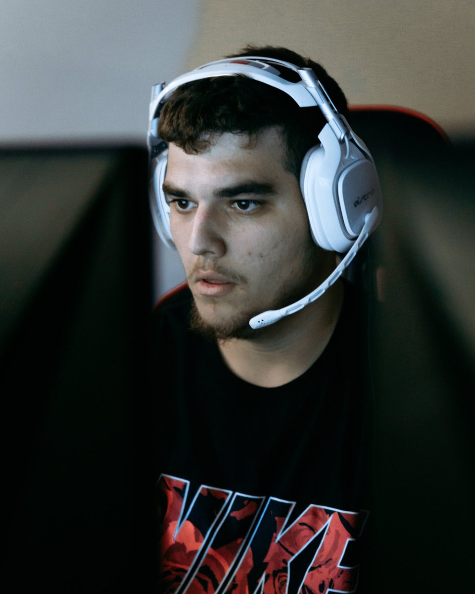 TeamB3WARE's tweet photo. Pictures from @AFDeSports Naples 5K on March 30th! 🔥

📸 @ferm_fl 

#AFDNaples 
#B3WARETheClaw https://t.co/5ljkNi0Mp8