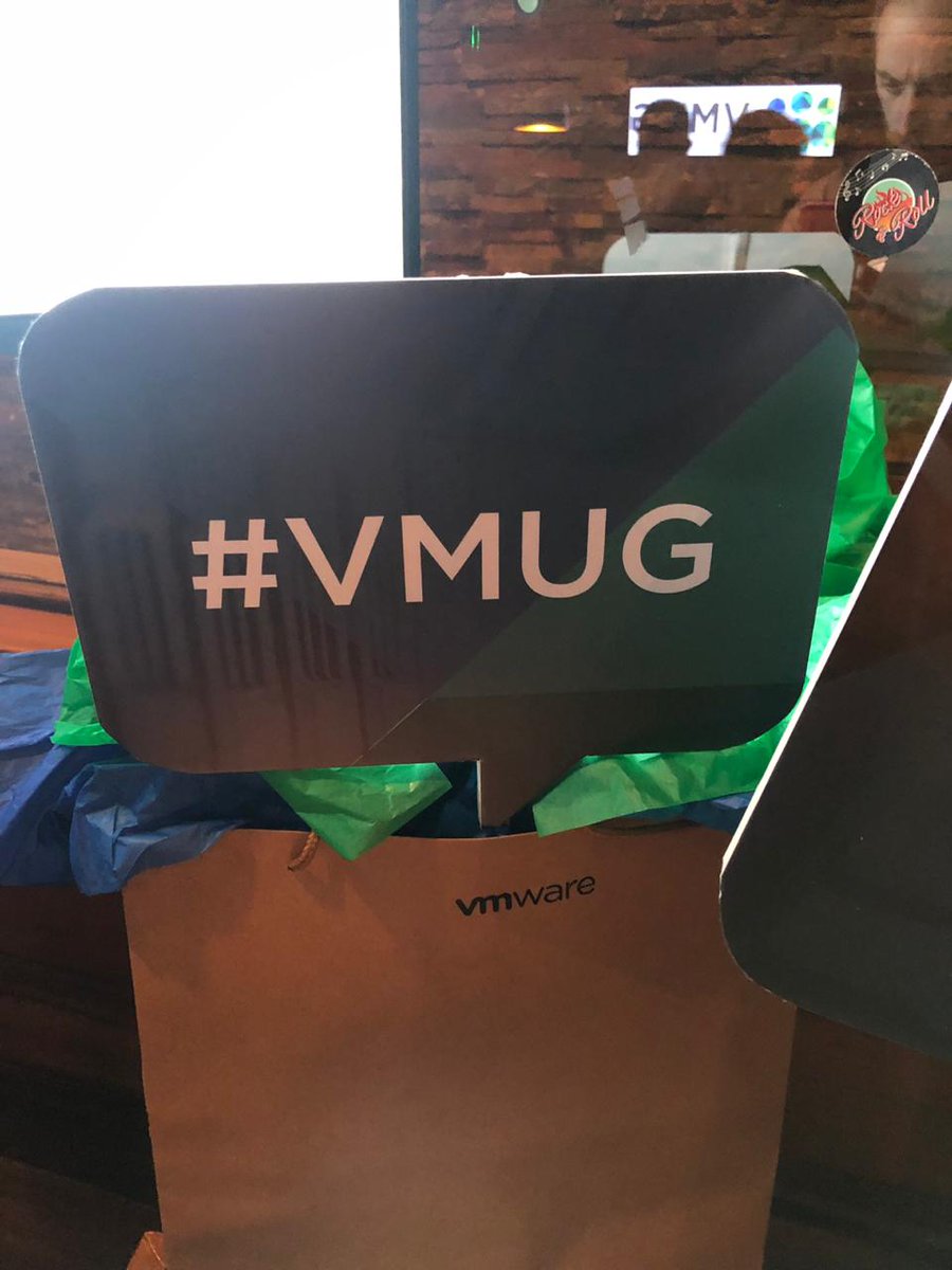 vmugchile's tweet photo. @vmugchile más lleno que nunca! Gracias por asistir... sigue creciendo la comunidad #vmugchile #vmware @MyVMUG @vmug_events https://t.co/dsJSXkFu9c