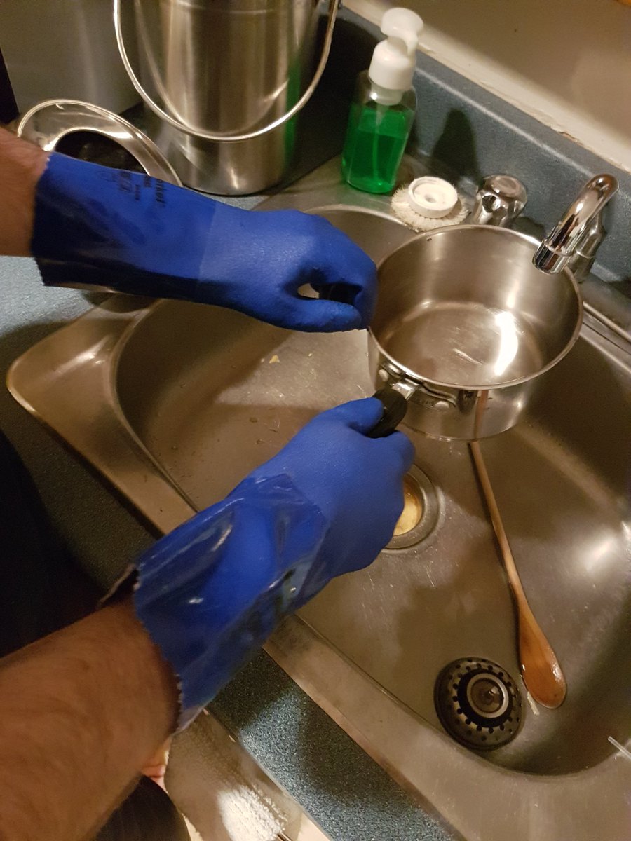Jess_Puddister's tweet photo. Pro-tip that comes from my sweet and clever second half who hails from deep in the bay: use fish plant gloves to do dishes. They only cost ~$6 at Spartan (or Mercer's) and really last. WAY better quality than those flimsy yellow ones meant for dishes 😁 #Newfoundland #NLfish https://t.co/UDTqbG9J4i