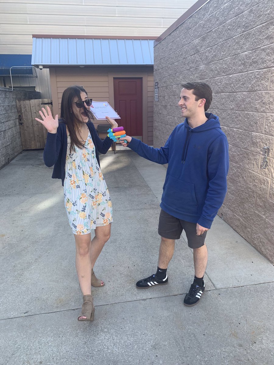 slhsss19's tweet photo. Justin gets Lauren !!! https://t.co/L8um2UQAKY