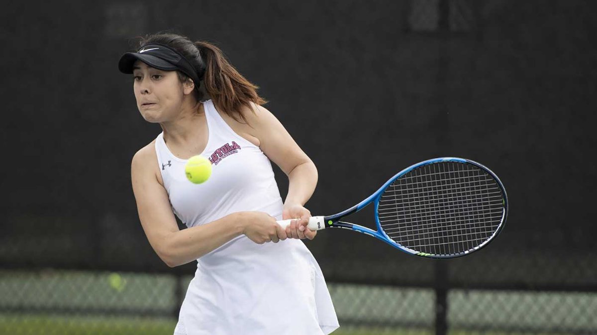 .<a href="/LoyolaWolfPack/">Loyola New Orleans Athletics</a> picked up its first-ever win at the NAIA Women's Tennis National Championship, while @MobileRams fell. 

📝 bit.ly/2w0CtW0
