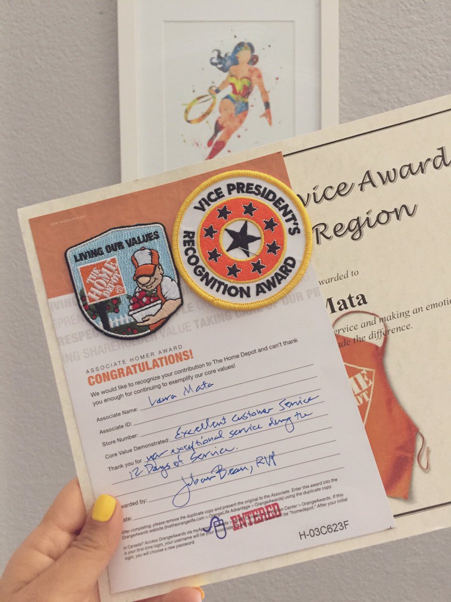 Laura Mata tweet media