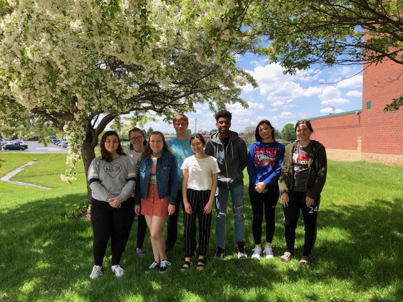 DebbiePohlmann's tweet image. #AwesomeStudents Another wonderful school year is coming to a close. I'm going to miss these seniors. #Science  #Anatomyandphysiology #APES @d202schools @pchs_ptso @Dist202_Supt @PCHSwildcats @bioexplorations @PSD202CAPE
