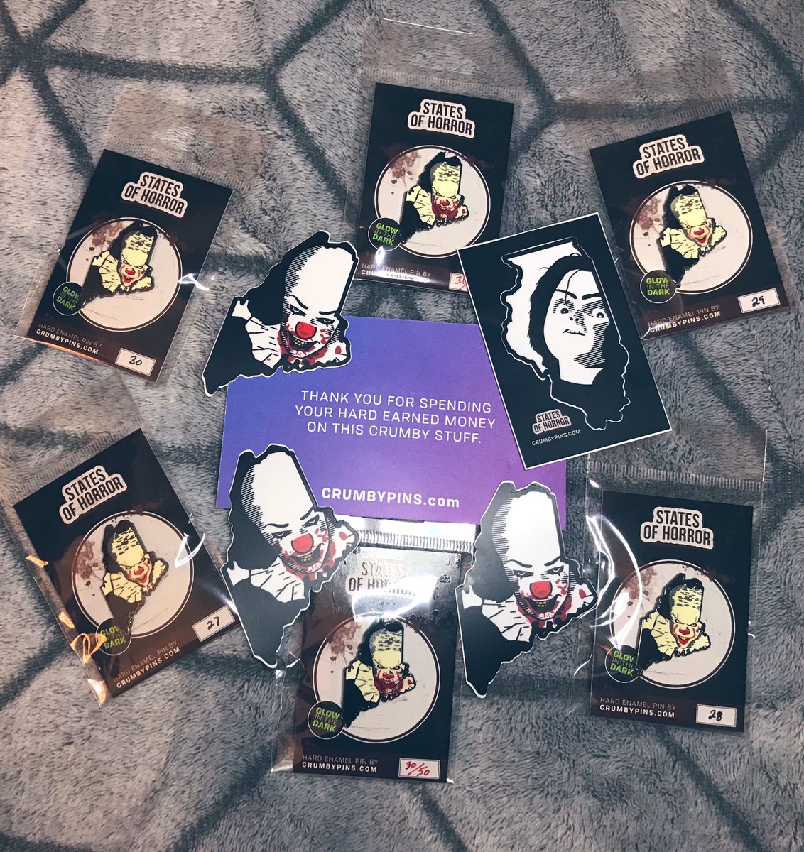 karlabarre's tweet photo. If you’re looking for horror themed things, pls check out  @CrumbyPins 💗 https://t.co/4GQchba76V