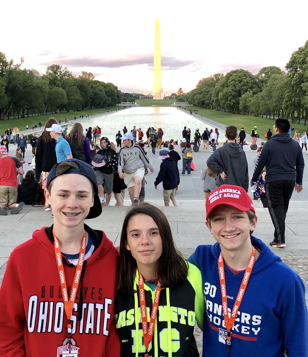 MikeDemana's tweet photo. @OOMSDC  Reflecting Pool and Washington Monument https://t.co/7AHp3yg3ra