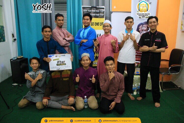 SYLStudio's tweet photo. SUKARELAWAN YOSH BANTU JAYAKAN PROGRAM SPECIAL IFTAR FOR UMMAH 
.
YoSH ! Alhamdulillah, seramai 30 orang sukarelawan YoSH telah turut sama menjayakan  Special Iftar For Ummah bersama pelajar kelas mengaji yang diadakan di YOSH Centre, Sulaman Sentral.
#ydkmm #ydkmmsabah #yosh https://t.co/bYN4JM13AP