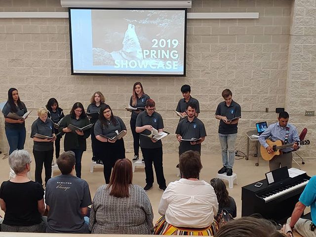 CollegeViewHS3's tweet image. Principal Grimes joined the choir for the final performance of the night, "Geronimo". Great job by all students (and principal)! #CVHSTWolves #choir #springshowcase bit.ly/2Q3VJvb