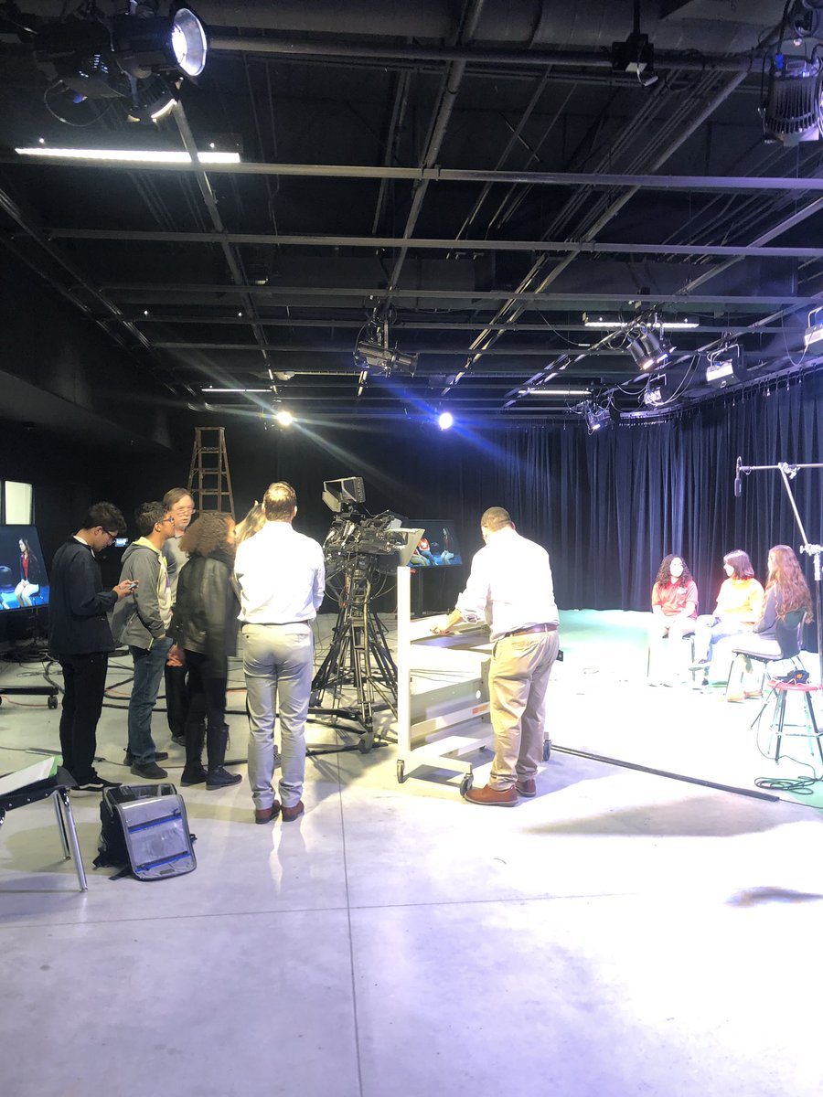 BrackenridgeMfi's tweet photo. Filming RISING SENIORS 2020! Our students hosted all 14 HS today and interned along side our SAISD Communications dept. #mfikids #internships #AVproductions #convocation2019 #staytuned @SaisdCCR @SAISDCTE https://t.co/epNnVZ6Rec