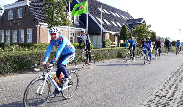 Farm Frites Fietstocht groot succes - groothellevoet.nl/lees/96508/tit…