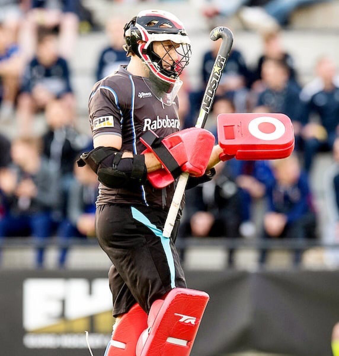 Gameday! Vanavond 20:30 in Wassenaar HGC - Kampong, de eerste wedstrijd halve finale play-offs. Geen livestream of tv. Tickets koop je via bit.ly/HGCtickets15mei #hgckam #po2019 <a href="/HGCHeren1/">HGC Heren 1</a> <a href="/KampongHockey/">SV Kampong Hockey</a> #bluewhitearmy