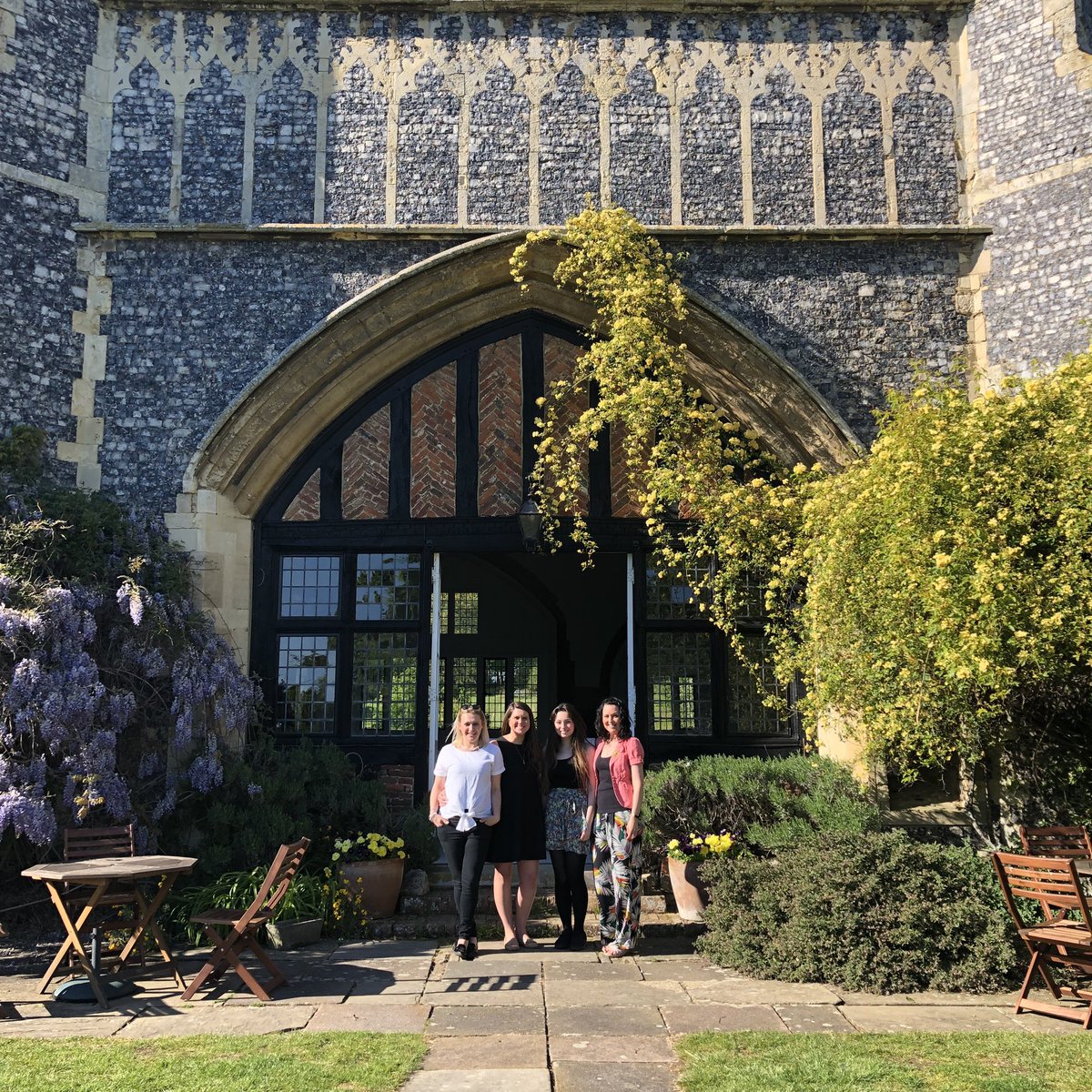 The team with the banxion rose All of them amazing !.
.
.