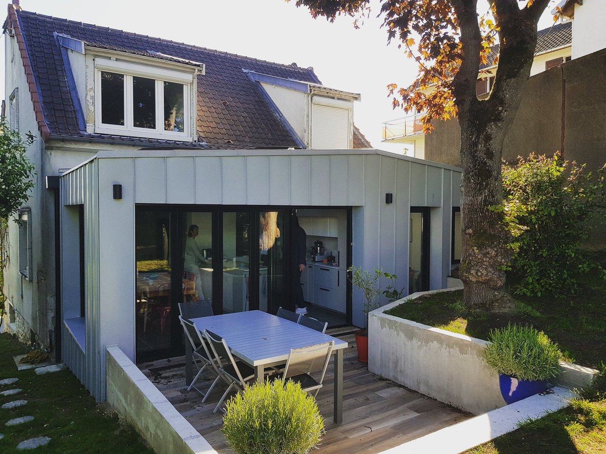 Clamart. On va bientôt faire les photos.