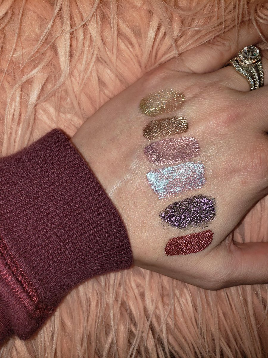 Another  @wetnwildbeauty favourite. liquid catsuit eyeshadows are BOMB. The metallics are glittery, gorgeous and perfect when you don’t feel like getting out loose glitter but want to add a pop. I used to use “pure intention” as highlighter. The mattes are pretty too! Only $4.99!
