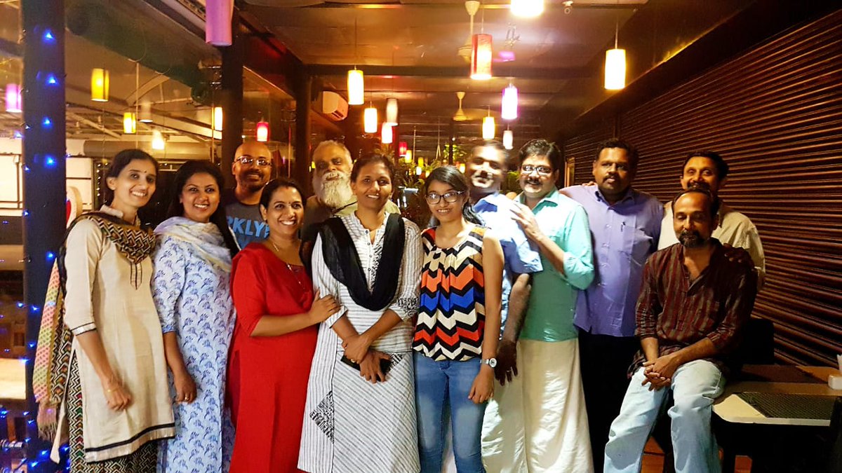 rkn4314's tweet photo. A big bash 🎉🎈🎊 after many warm up rounds #Chinmaya An awesome turn out welcoming #PrideofTpra🎅 a special someone 🙌🏼 who gave us lifelong bragging rights ☺ as his school buddies😅
#Eeksaurus 🙏🏼 #HariOm
A special shout out to great ambience and yummy food 🍝🍔🍰 at #LMN https://t.co/WWlh1FcDUK