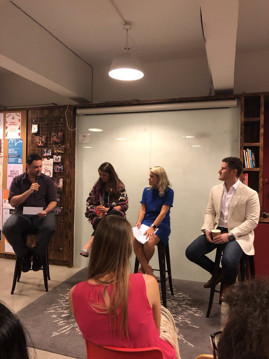 Danielle Buckley tweet media